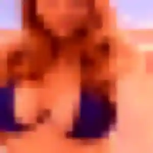 Belle Déla, 22 ans à Anglet - la contacter