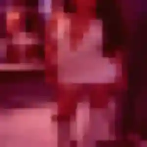 Photo exclusive de Oluchi, 23 ans à Arpajon-sur-Cère - rencontre coquine