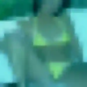 Rejoins Seynabou, 35 ans à Avrillé en privé