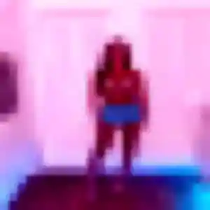 Xénia, fille de 25 ans veut rencontre plan cul à Baillif