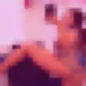 Contacte Kadiatou, 19 ans à Beauvais en privé
