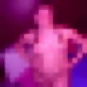 Funke, 38 ans, en ligne à Bouillante pour une rencontre coquine