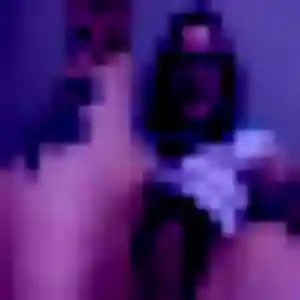 Lilou, 35 ans, en ligne à Brech pour une rencontre coquine
