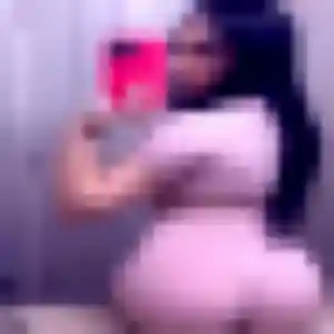 Ruth, 28 ans, cherche un rencontre plan cul à Changé