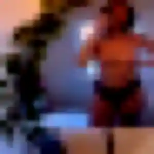 Israëlle, 28 ans, connectée à Châteauneuf-sur-Loire pour une rencontre coquine