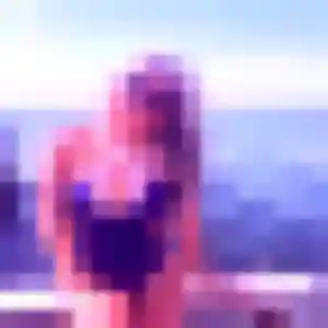 Photo de Éva à Chatou (19 ans) - rencontre plan cul gratuit
