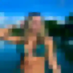 Téning, 23 ans, cherche un rencontre plan cul à Colombes