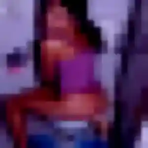Photo exclusive de Akissi, 27 ans à Coublevie - rencontre sans lendemain