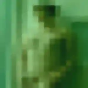 Esi, 21 ans, connectée à Couzeix pour une rencontre coquine
