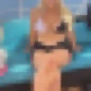 Ketsia, fille de 27 ans cherche rencontre plan cul à Cranves-Sales