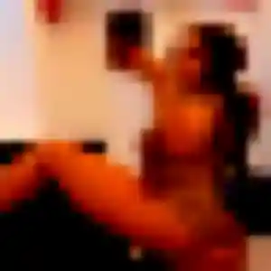 Photo exclusive de Ornella, 25 ans à Créteil - plan discret