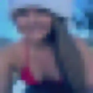 Rejoins Safi, 34 ans à Dives-sur-Mer en t'inscrivant