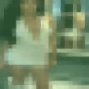 Sexy Esi, 20 ans à Douai - voir sa photo