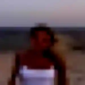 Contacte Paulette, 41 ans à Ergué-Gabéric gratuitement