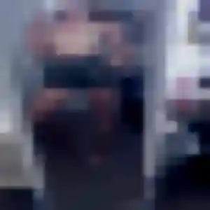 Shade, 19 ans, en ligne à Essarts-en-Bocage pour un rencontre plan cul