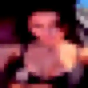 Sandrine, 21 ans, en ligne à Étampes pour un rencontre plan cul