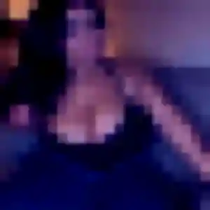 Photo de Hadija à Feurs (44 ans) - rencontre plan cul discret