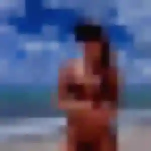 Jessica, 24 ans, connectée à Franconville pour un rencontre plan cul