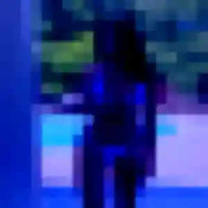 Charmante Delphine, 38 ans à Garches - voir sa photo