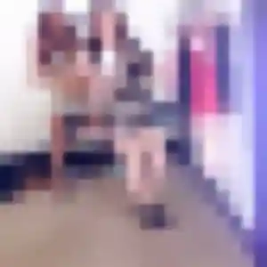 Khoudia, 27 ans, connectée à Grenade pour un rencontre plan cul