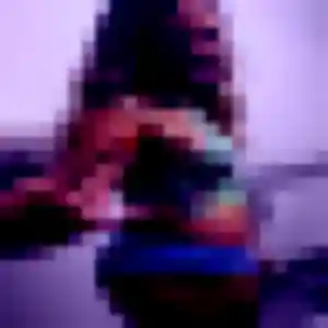 Farida, 43 ans, connectée à Grigny pour une rencontre coquine