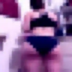 Photo de Aya à Gueugnon (20 ans) - rencontre plan cul gratuit