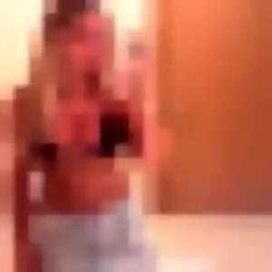 Contacte Nadia, 27 ans à Herblay-sur-Seine en privé