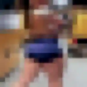 Sexy Evelyne, 27 ans à Istres - la contacter