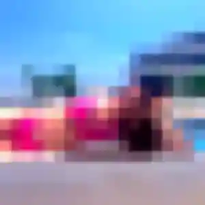 Latifa, 24 ans, connectée à La Couronne pour une rencontre coquine