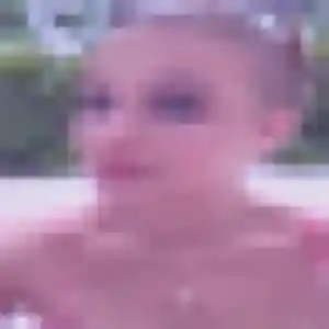 Contacte Laetitia, 32 ans à La Ville-du-Bois en t'inscrivant