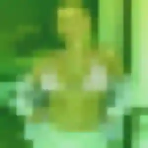 Saly, 32 ans, connectée à Le Palais-sur-Vienne pour un rencontre plan cul