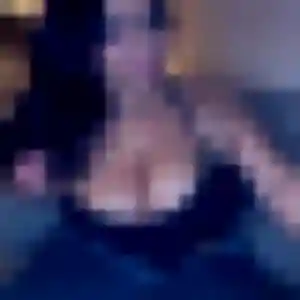 Delphine, 45 ans, veut un rencontre plan cul à Lège-Cap-Ferret