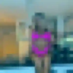 Photo de Morenike à Lesparre-Médoc (25 ans) - rencontre plan cul anonyme