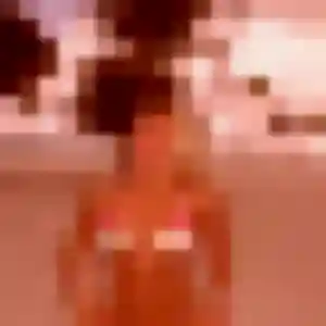 Charmante Kadja, 45 ans à Livarot-Pays-d'Auge - la contacter