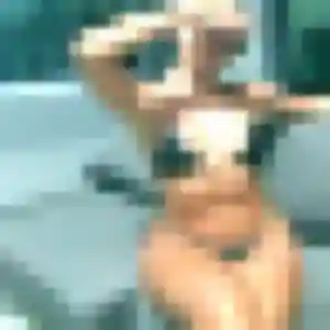 Charmante Cassandra, 27 ans à Longvic - voir sa photo