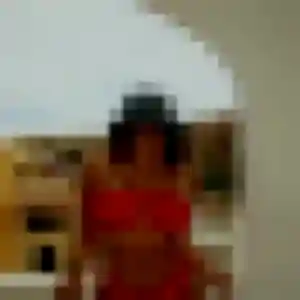Yasmine, 39 ans, disponible à Marolles-en-Hurepoix pour une rencontre coquine