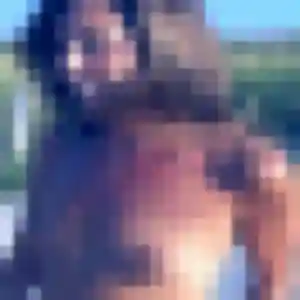 Contacte Émeline, 23 ans à Maxéville en privé