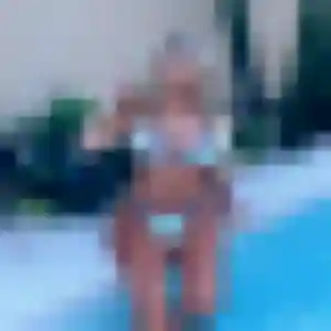 rencontre plan cul à Montauban-de-Bretagne : photo de Antoinette, 33 ans - accès libre