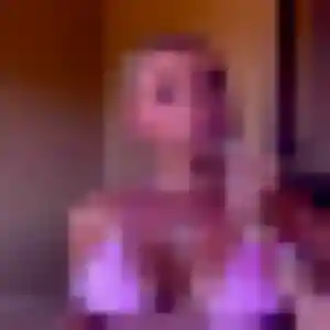 Adélaïde, 35 ans, dispo pour rencontre plan cul à Nort-sur-Erdre