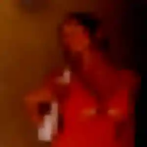Salma, 19 ans, connectée à Ozoir-la-Ferrière pour un rencontre plan cul