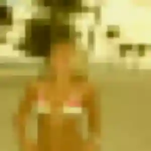 Gnilane, 33 ans, en ligne à Parmain pour une rencontre coquine