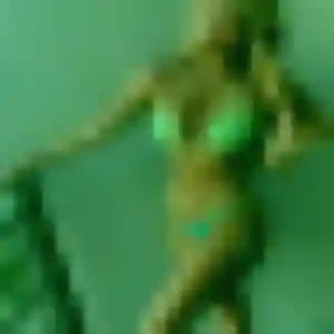 Rehema (22 ans) à Pauillac attend une rencontre ce soir
