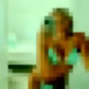 Sexy Kadiatou, 23 ans à Portes-lès-Valence - voir sa photo