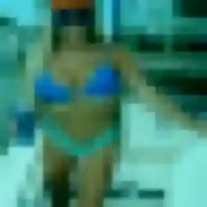 Amenan (44 ans) à Poussan propose une rencontre ce soir