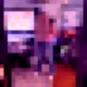 Ebele, 24 ans, connectée à Rives-du-Loir-en-Anjou pour une rencontre coquine