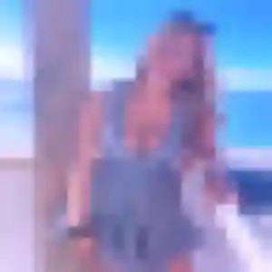 Contacte Toyin, 19 ans à Rungis en privé