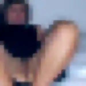 Ketsia, femme de 21 ans propose rencontre plan cul à Saint-Apollinaire