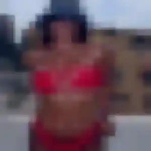 Rejoins Merveille, 44 ans à Saint-Astier en privé