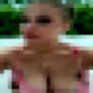 Charmante Gnilane, 43 ans à Saint-Berthevin - voir sa photo