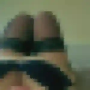 Lina, 30 ans, en ligne à Saint-Denis-lès-Bourg pour un rencontre plan cul